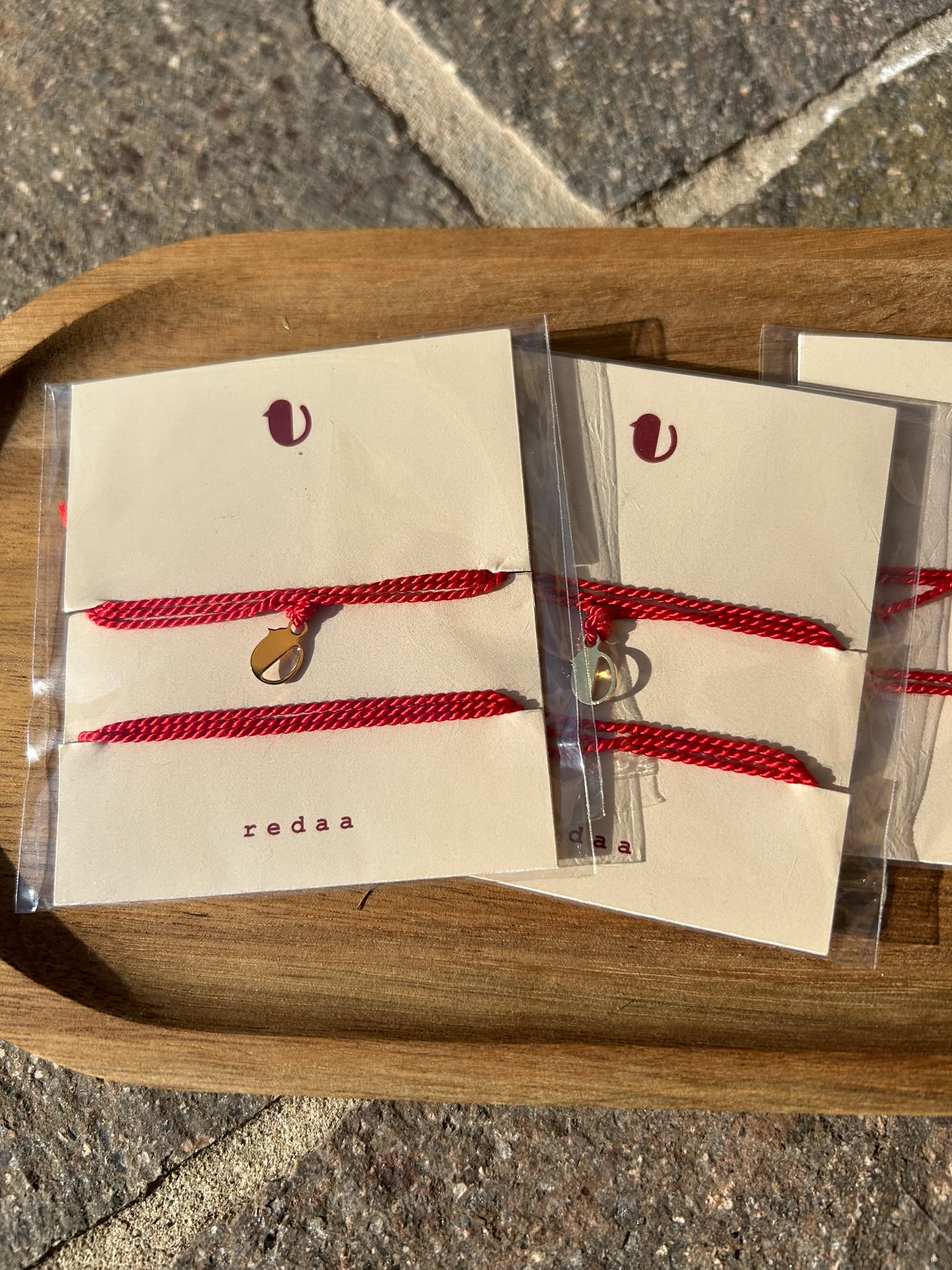 Filo Rosso di Petty - redaa - BRACCIALETTO