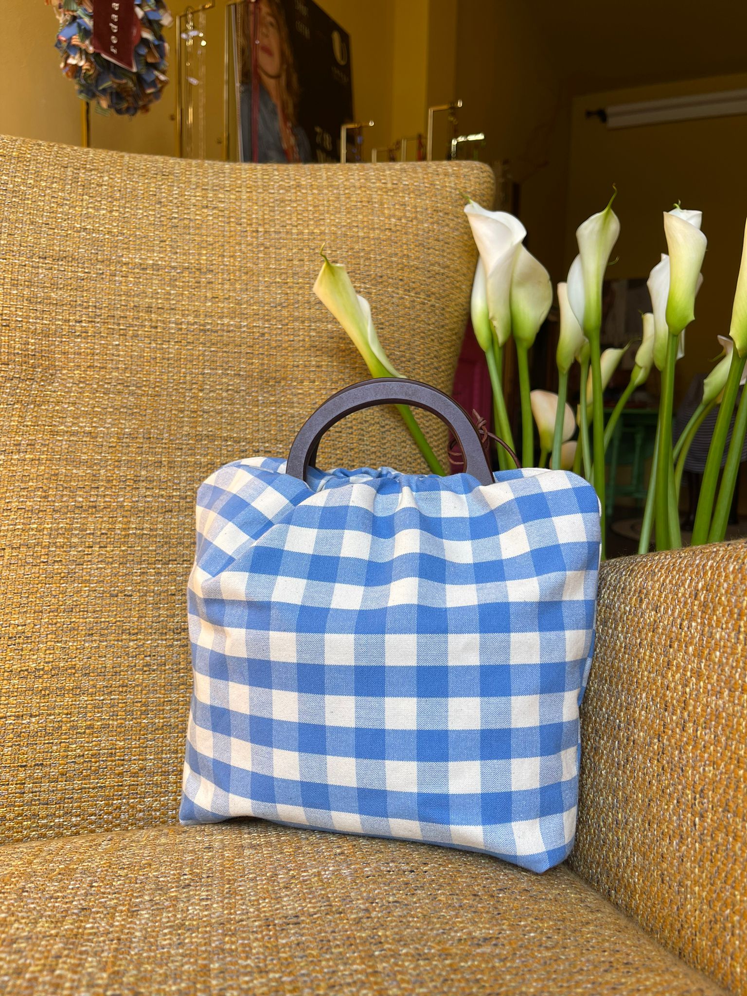 Borsa Ada