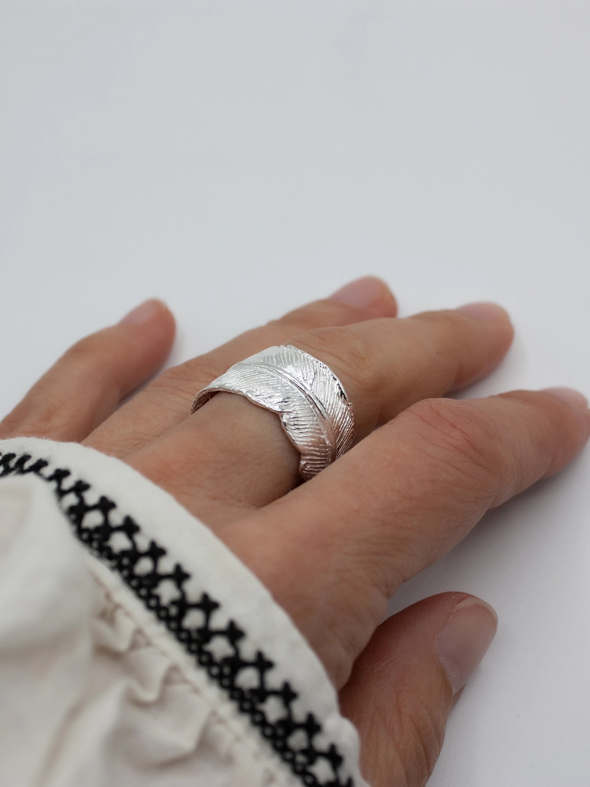 Anello Piuma